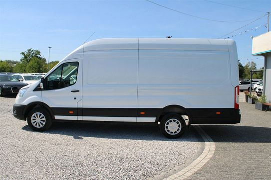 Ford Transit L4H3