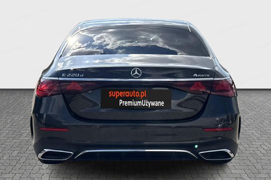 Mercedes Klasa E 220 d 4MATIC AMG Line