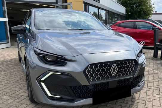 Renault Clio Techno 1.8 E-TECH Full Hybrid