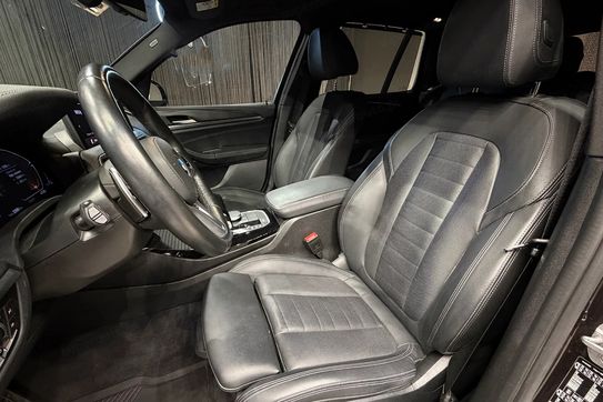 BMW X3 xDrive30i mHEV sport-aut
