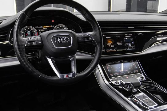 Audi Q7 60 TFSI e quattro S Line Tiptr.