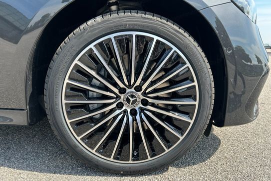 Mercedes Klasa E 220 d 4-Matic AMG