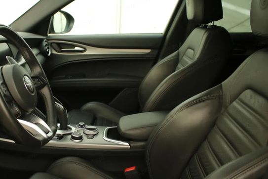Alfa Romeo Stelvio Turbo Veloce Q4