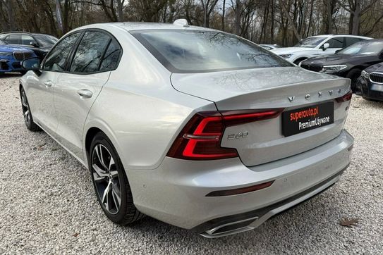 Volvo S60 B4 B R-Design