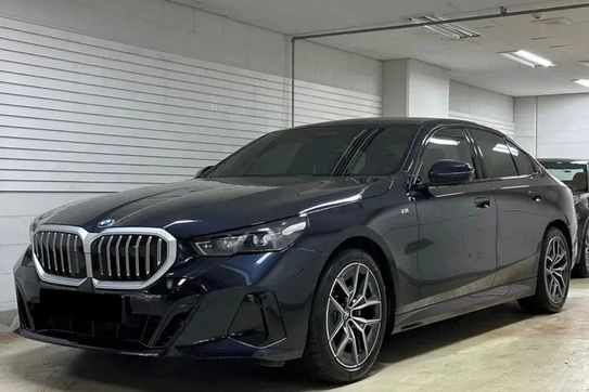 BMW Seria 5 520d xDrive M Sport