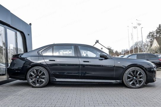 BMW Seria 7 740d xDrive M Sport