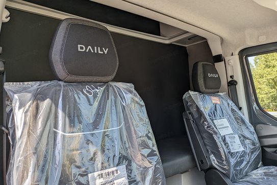 Iveco Daily 70C18 Hi-Matic Zabudowa 15EP