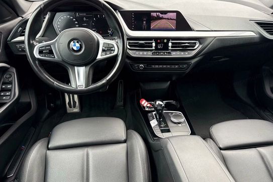 BMW Seria 2 218i M Sport