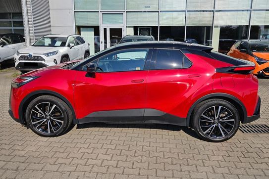 Toyota C-HR 2.0 PHEV Dynamic Force Executive
