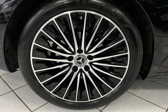 Mercedes CLE 300 4-Matic AMG Line