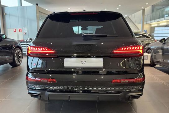 Audi Q7 55 TFSI e quattro S Line