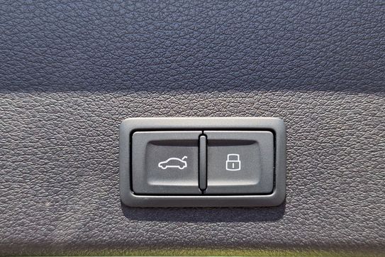 Audi Q8 Q8 e-tron 55 114kWh quattro S Line