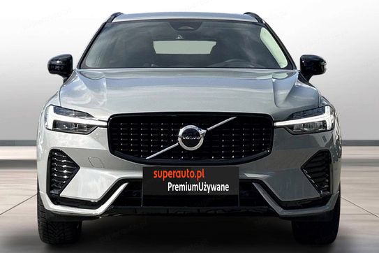 Volvo XC60 B4 D AWD Plus Dark