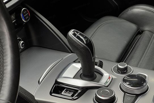 Alfa Romeo Stelvio Turbo Veloce Q4