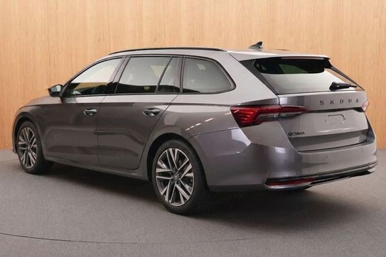 Skoda Octavia Sportline 1.5 TSI mHEV DSG