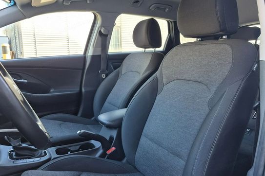 Hyundai i30 1.5 t-Gdi 48V Smart Dct