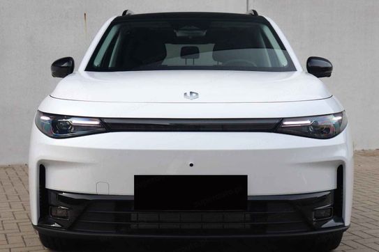 Leapmotor C10 Design 1.5 Hybrid