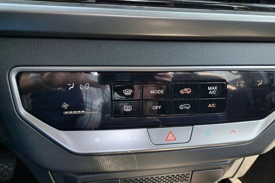 SsangYong Musso Grand Adventure 2.2 e-XDi 202 KM 6AT AWD