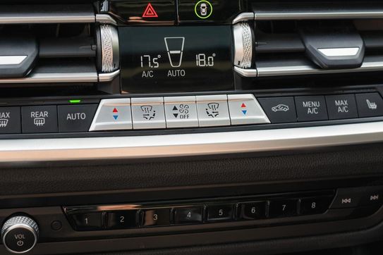 BMW Seria 3 320d xDrive Luxury Line