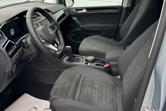 Volkswagen Touran Comfortline Plus 1.5 TSI EVO DSG