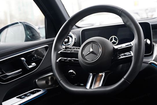 Mercedes GLC 220 d  4-Matic AMG Line