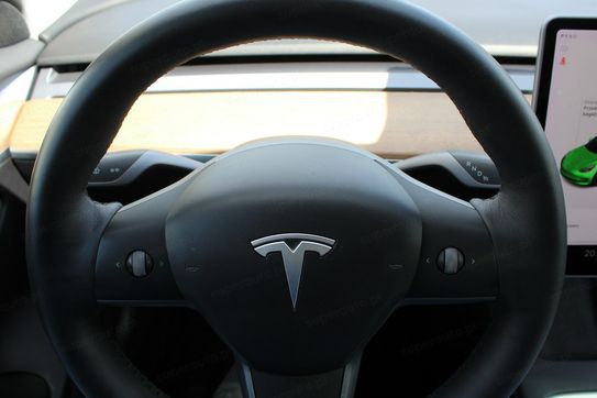 Tesla Model 3 Standard Range Plus