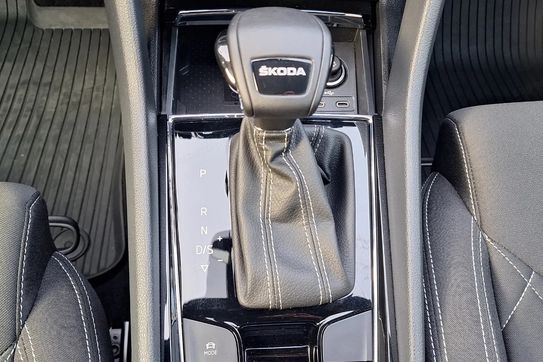 Skoda Karoq 1.5 TSI ACT 4x2 Sportline DSG