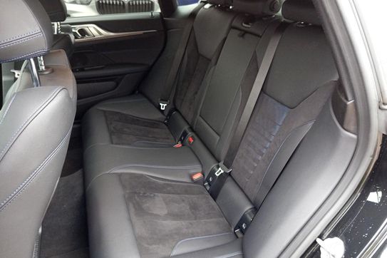 BMW Seria 4 420d xDrive mHEV M Sport aut