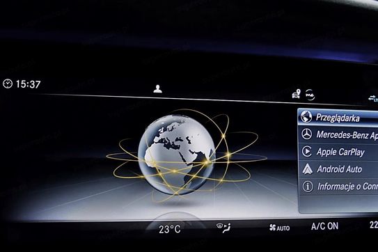 Mercedes Klasa E 220 d 4-Matic 9G-TRONIC