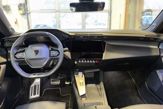 Peugeot 408 GT e-DCS 1.2 mHEV