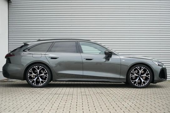 Audi A6 TDI quattro S line Avant