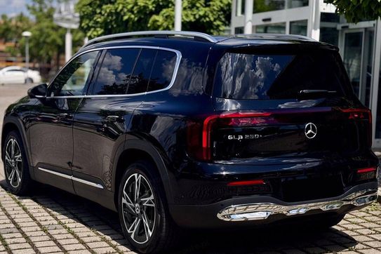 Mercedes GLB 250+ EQ Progressive