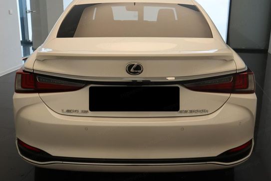 Lexus ES 300h Business Edition 2.5 E-CVT