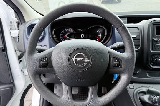 Opel Vivaro Long Brygadówka