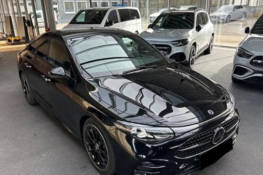 Mercedes CLA 200 AMG Line
