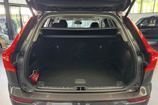 Volvo XC60 B4 B Momentum Pro aut