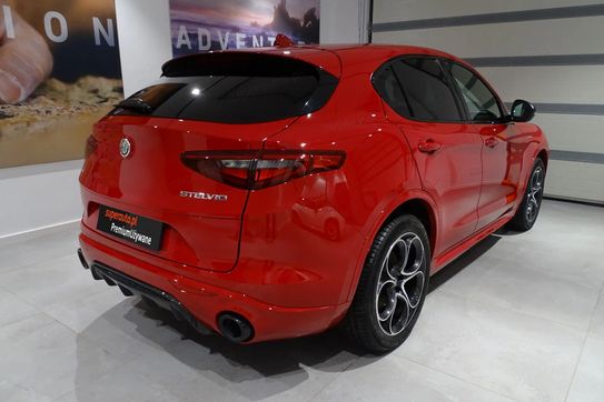 Alfa Romeo Stelvio Turbo Veloce Q4
