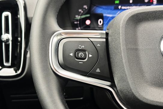Volvo XC40 B3 Plus Dark aut