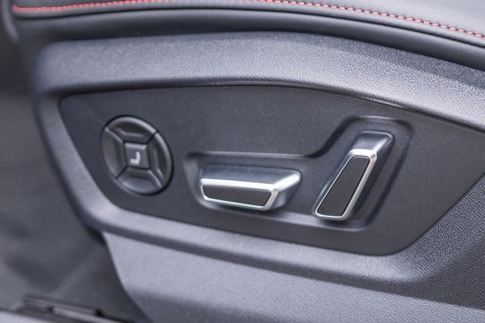 Audi Q7 SQ7 TFSI quattro