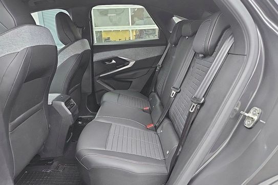 Peugeot 3008 1.2 PureTech S&S EAT8