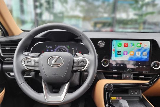 Lexus NX 450h+ Prestige AWD