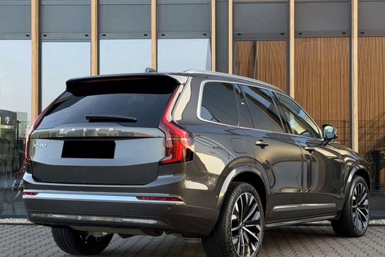 Volvo XC90 B5 AWD Ultra Bright