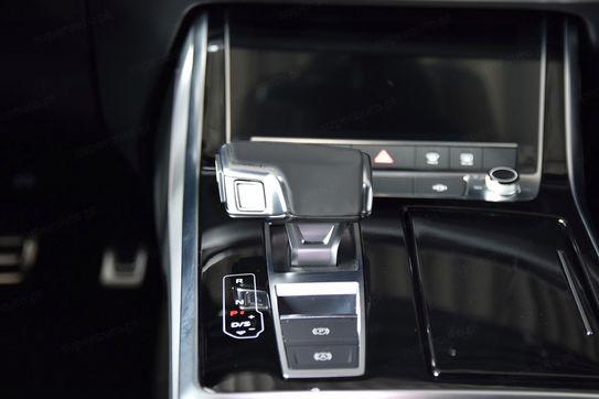Audi Q7 50 TDI quattro S Line