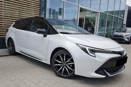 Toyota Corolla GR Sport 2.0 Hybrid Dynamic Force