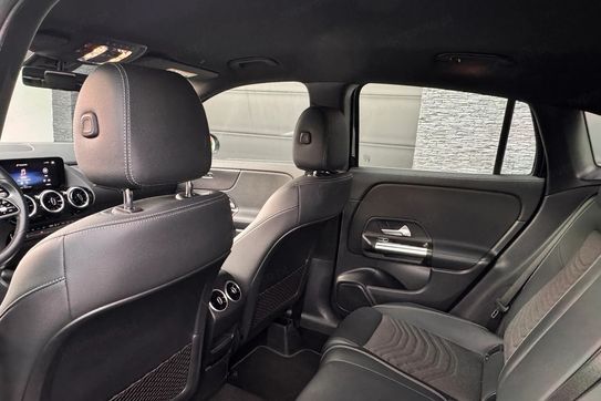 Mercedes GLA 200 d Progressive 8G-DCT
