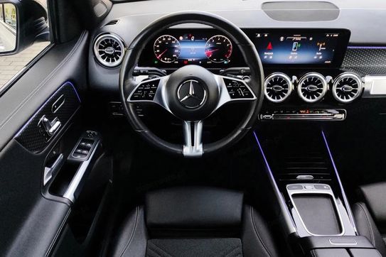 Mercedes GLB 200 7G-DCT
