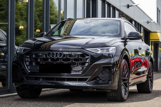 Audi Q8 TFSI e quattro