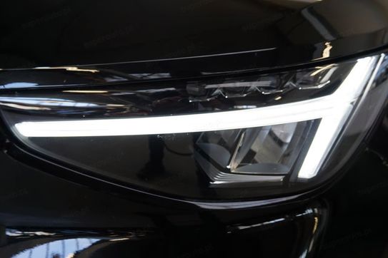 Volvo XC40 B4 Plus Black Edition