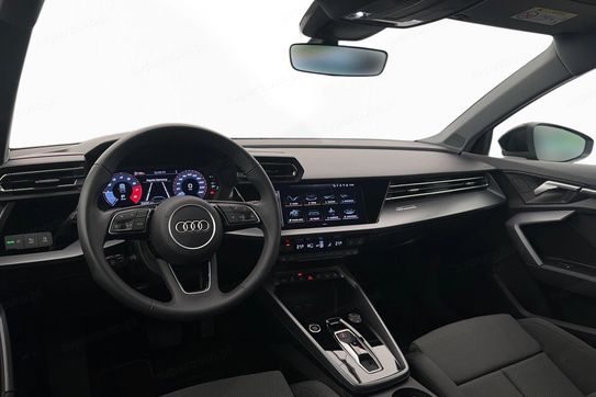 Audi A3 35 TFSI mHEV S tronic