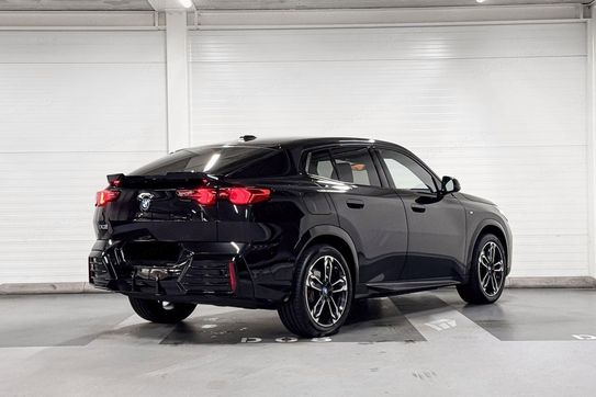 BMW iX2 eDrive20 M Sport